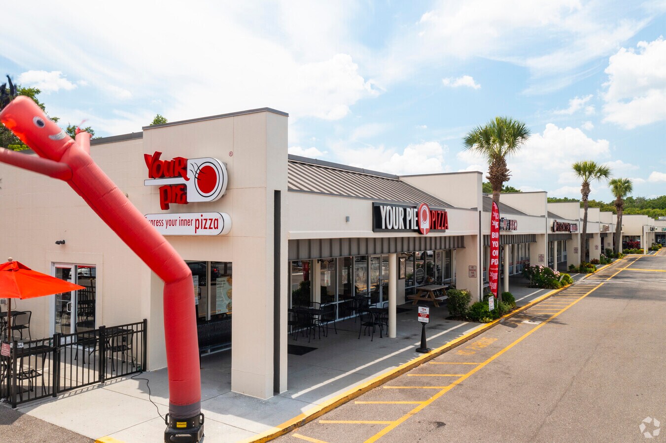 123195 E Bloomingdale Ave, Brandon, FL 33511 Bloomingdale Plaza