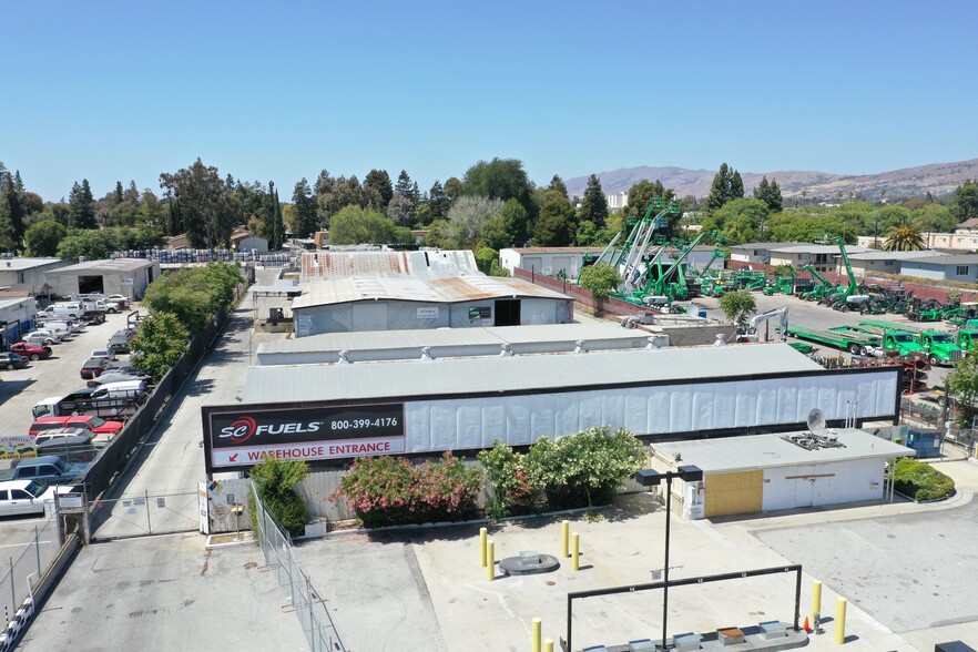 2075 Alum Rock Ave, San Jose, CA for lease - Building Photo - Image 2 of 4