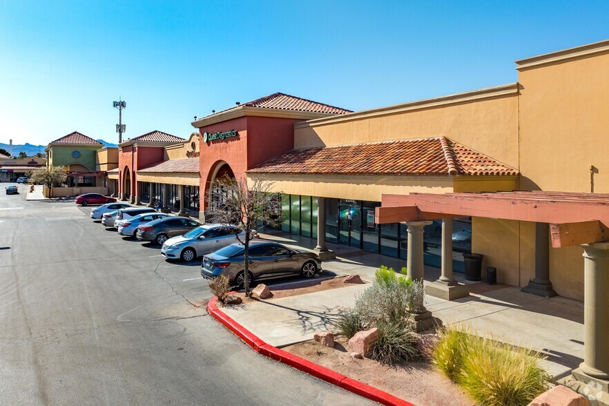 2241-2277 N Green Valley Pky, Henderson, NV for lease - Building Photo - Image 1 of 18