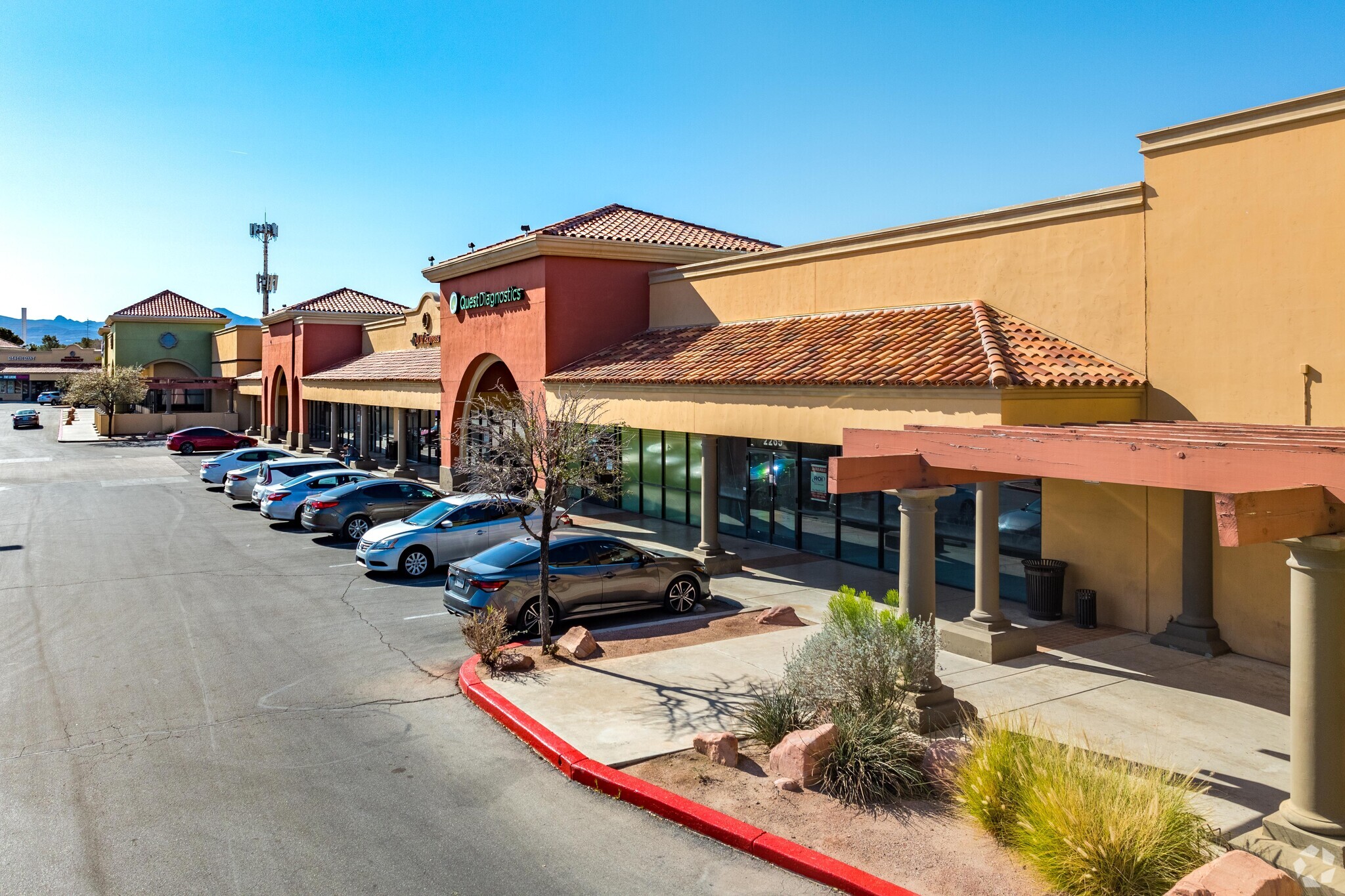 2241-2277 N Green Valley Pky, Henderson, NV for lease Building Photo- Image 1 of 19