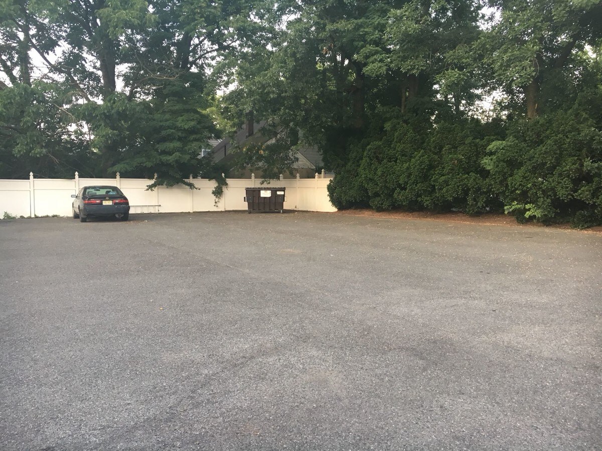 219 Park Ave, Scotch Plains, NJ 07076