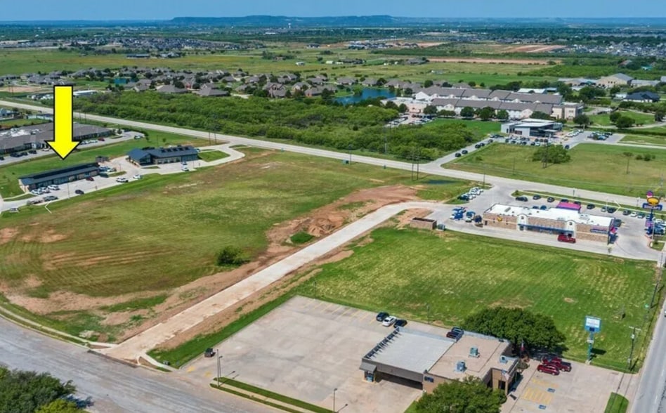 6450 Central Park Blvd, Abilene, TX for lease - Building Photo - Image 2 of 2