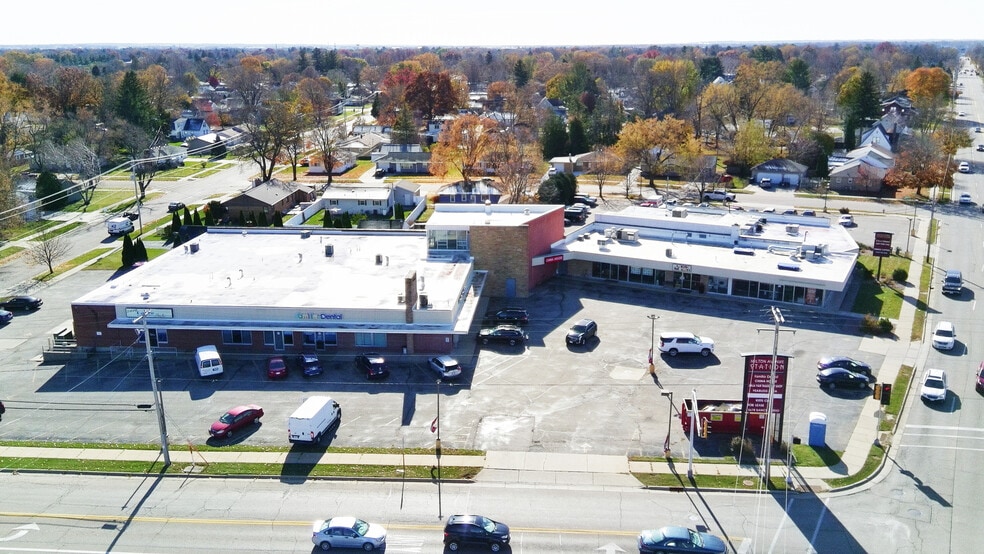 1260-1266 Milton Ave, Janesville, WI for lease - Building Photo - Image 3 of 9