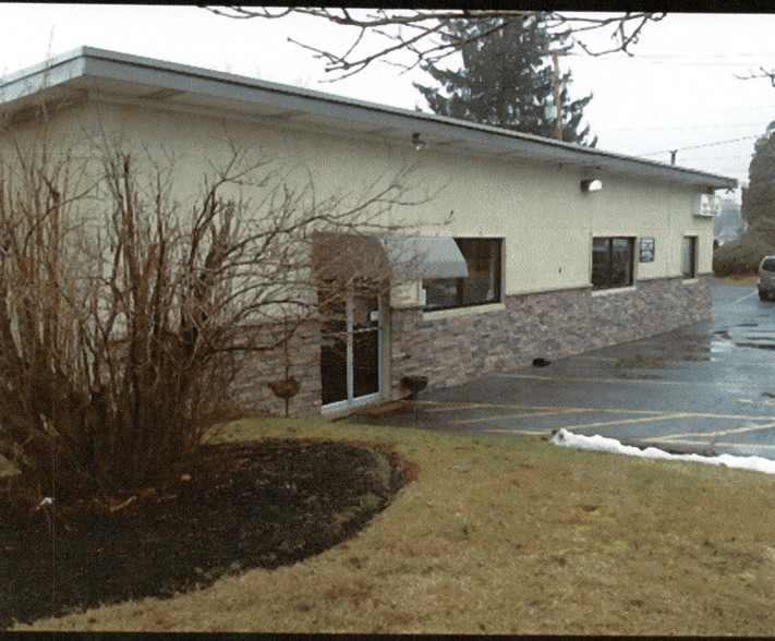 1800 Willow Spur, Macungie, PA for sale - Building Photo - Image 1 of 1