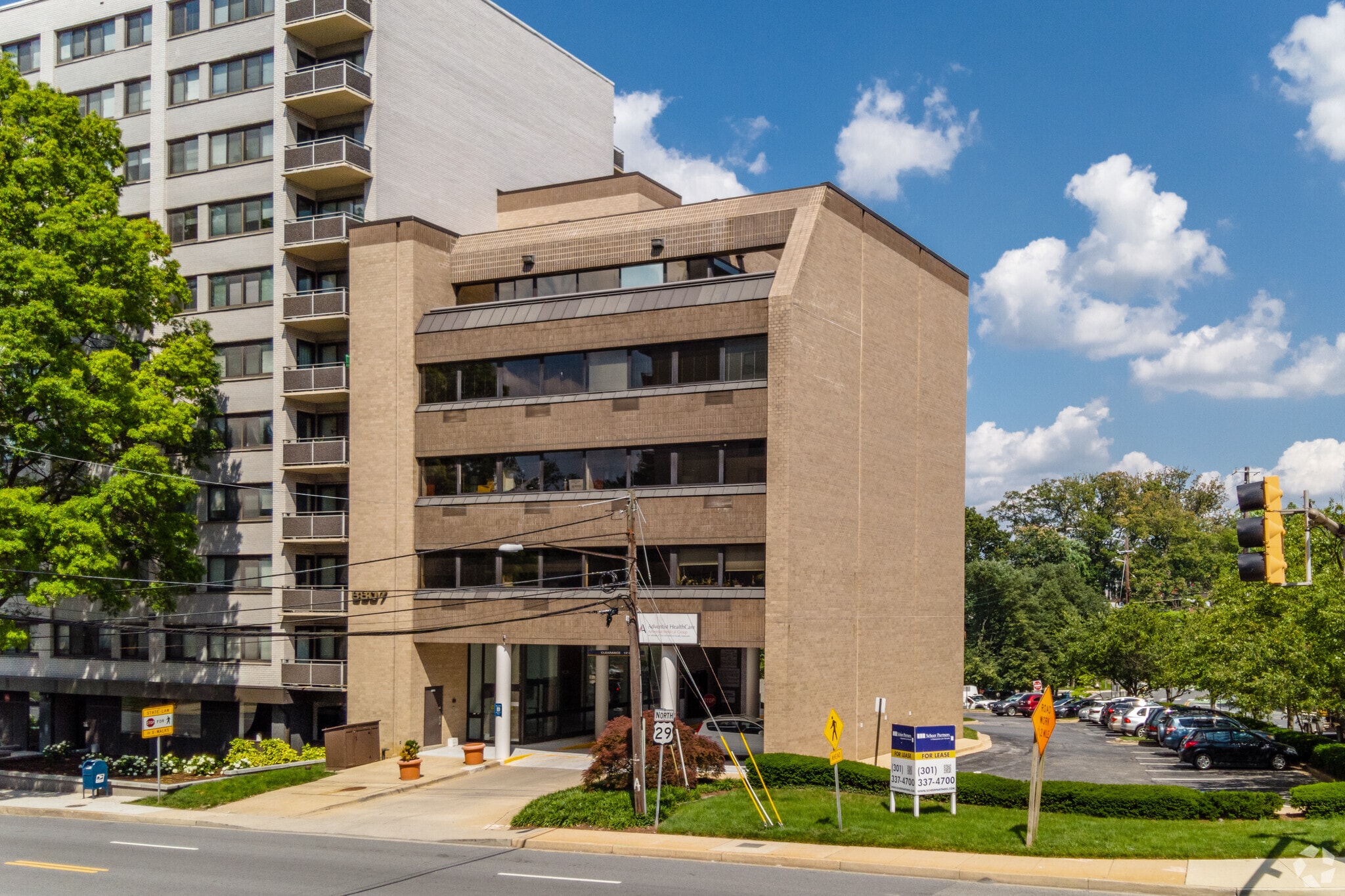8807 Colesville Rd, Silver Spring, MD for lease Primary Photo- Image 1 of 7