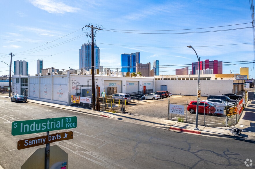 333 W Saint Louis Ave, Las Vegas, NV for lease - Building Photo - Image 2 of 11