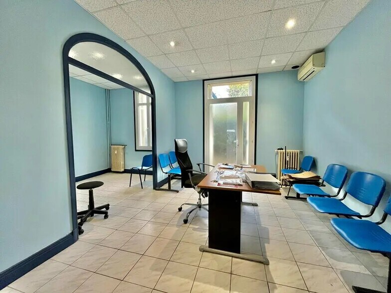 Office in Nice for lease - Interior Photo - Image 3 of 7