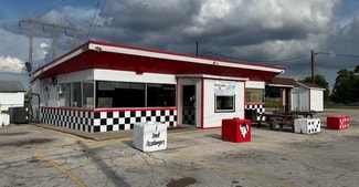 More details for 2002 15th St, Lawrenceville, IL - Retail for Sale