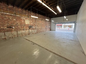 2108 W Kennedy Blvd, Tampa, FL for lease Building Photo- Image 1 of 6