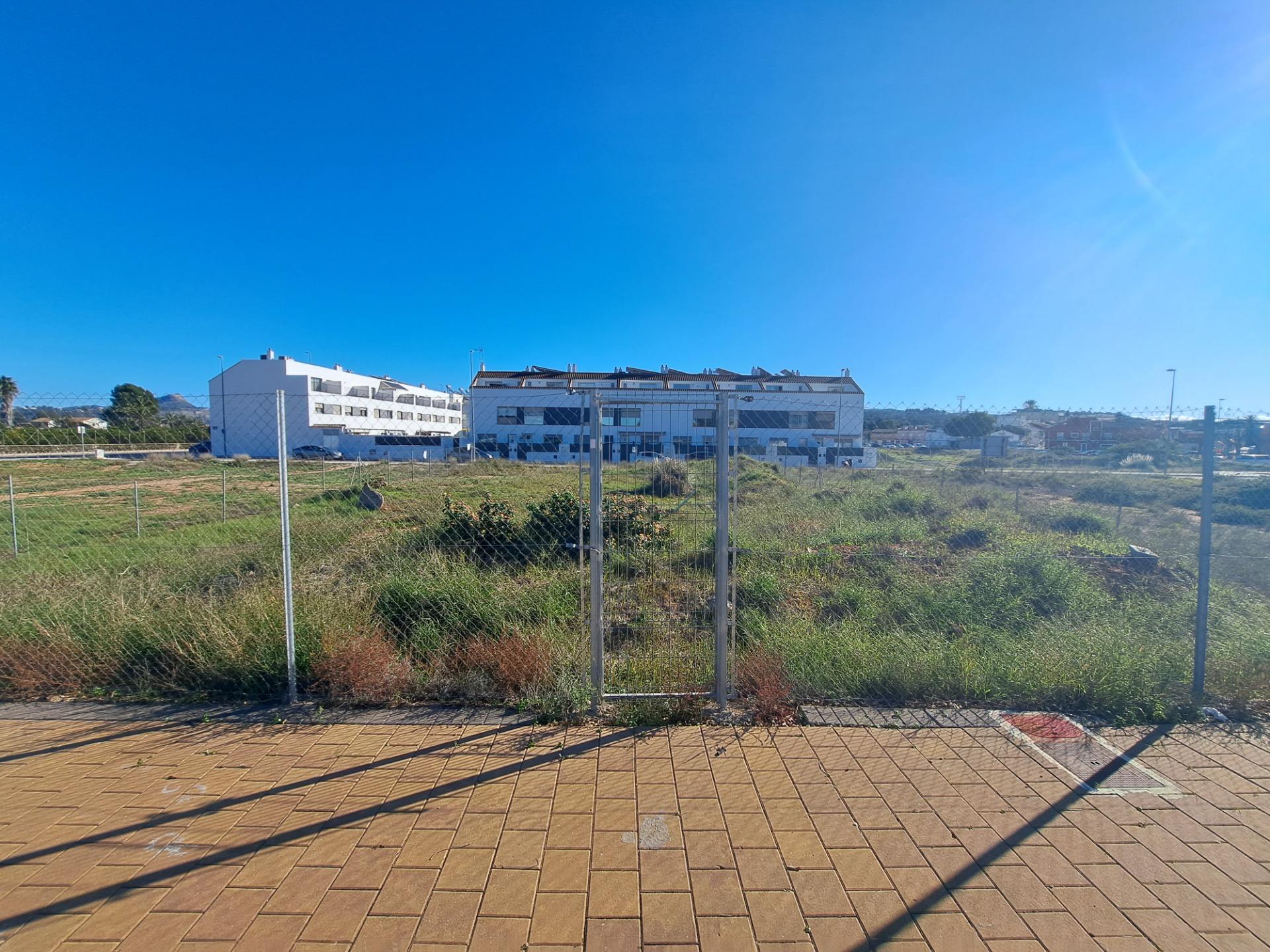 Land in Carcaixent, Valencia for sale Building Photo- Image 1 of 5