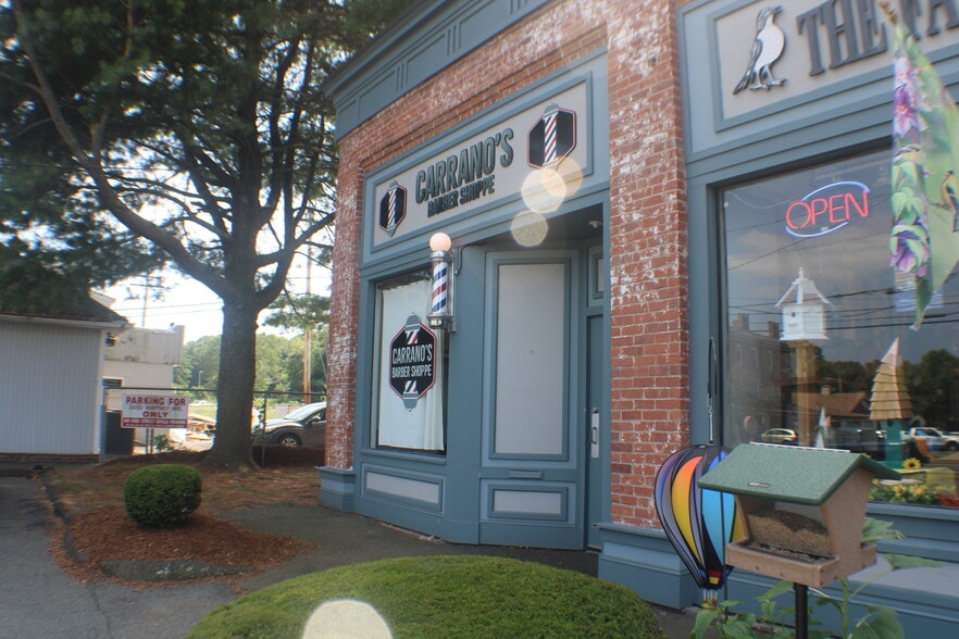 3000 Whitney Ave, Hamden, CT for lease - Building Photo - Image 2 of 13