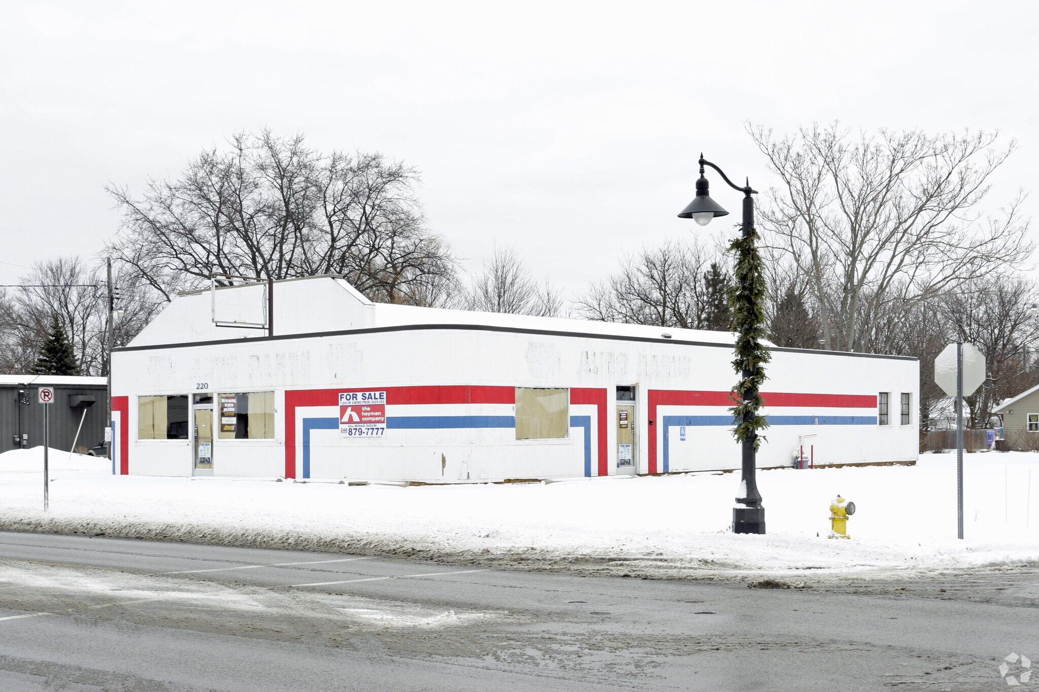 220 S Beechtree St, Grand Haven, MI for sale Primary Photo- Image 1 of 1