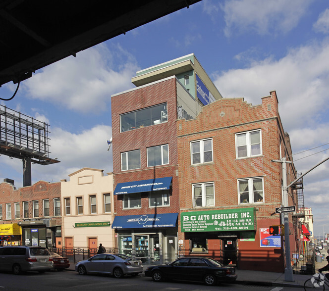 4306 3rd Ave, Brooklyn, NY for lease - Primary Photo - Image 1 of 3