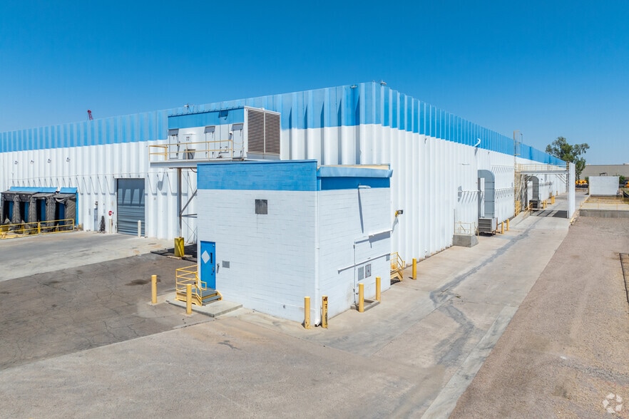 211 N 51st Ave, Phoenix, AZ for sale - Building Photo - Image 3 of 10