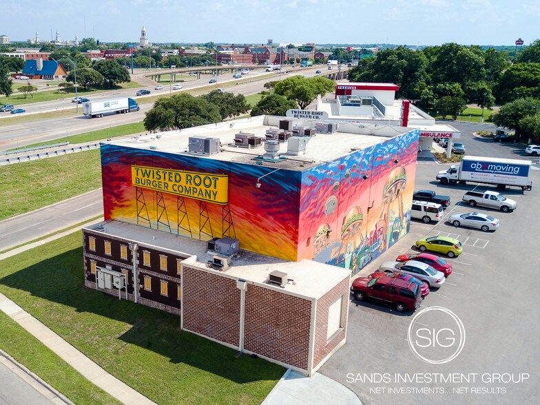 801 S 2nd St, Waco, TX for sale - Building Photo - Image 1 of 1