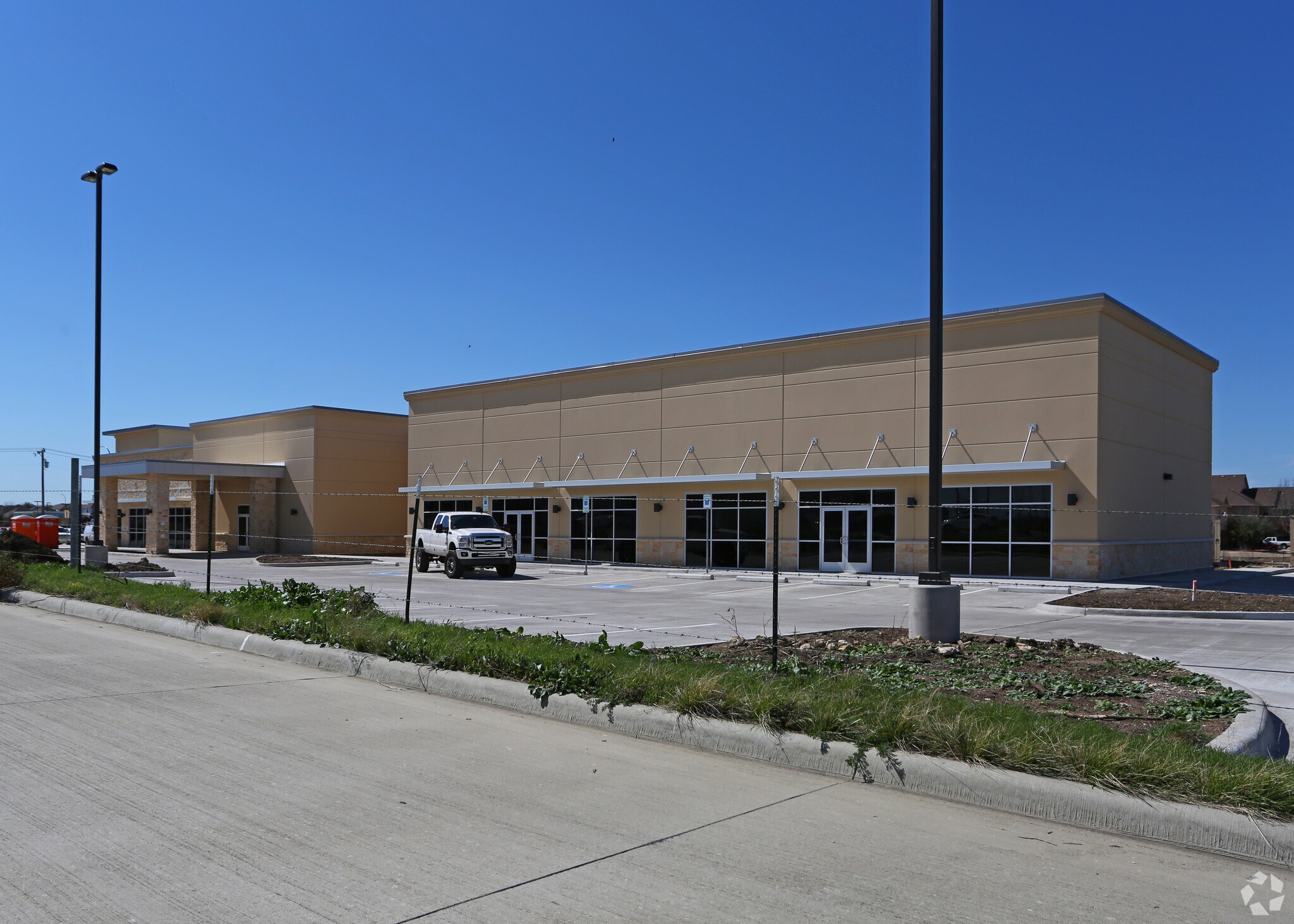 5637 N Tarrant Pky, Fort Worth, TX for sale Building Photo- Image 1 of 1