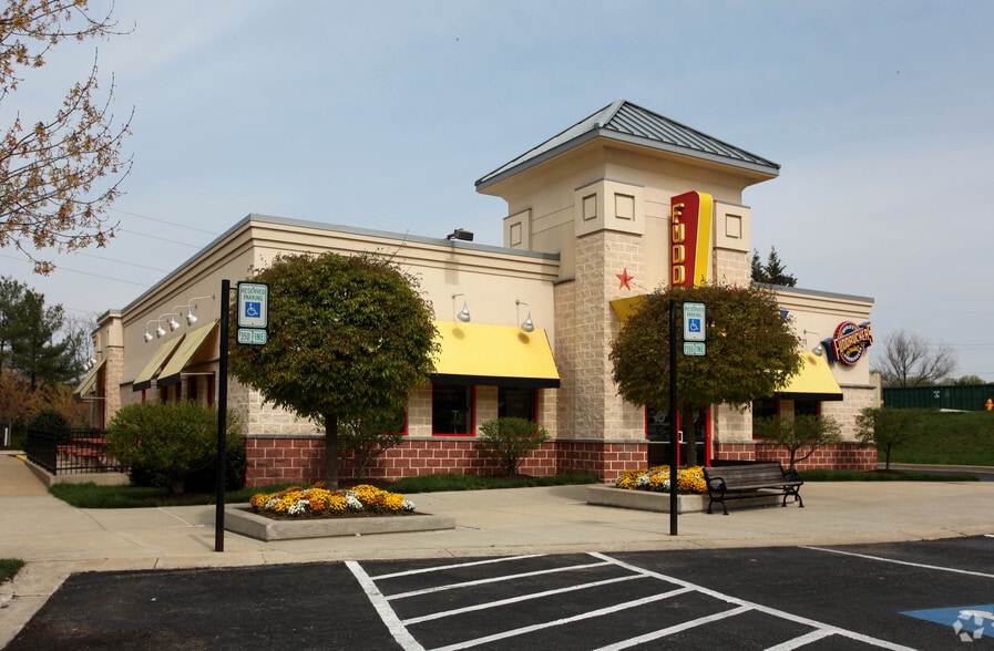 6476 Dobbin Center Way, Columbia, MD for lease - Building Photo - Image 2 of 6