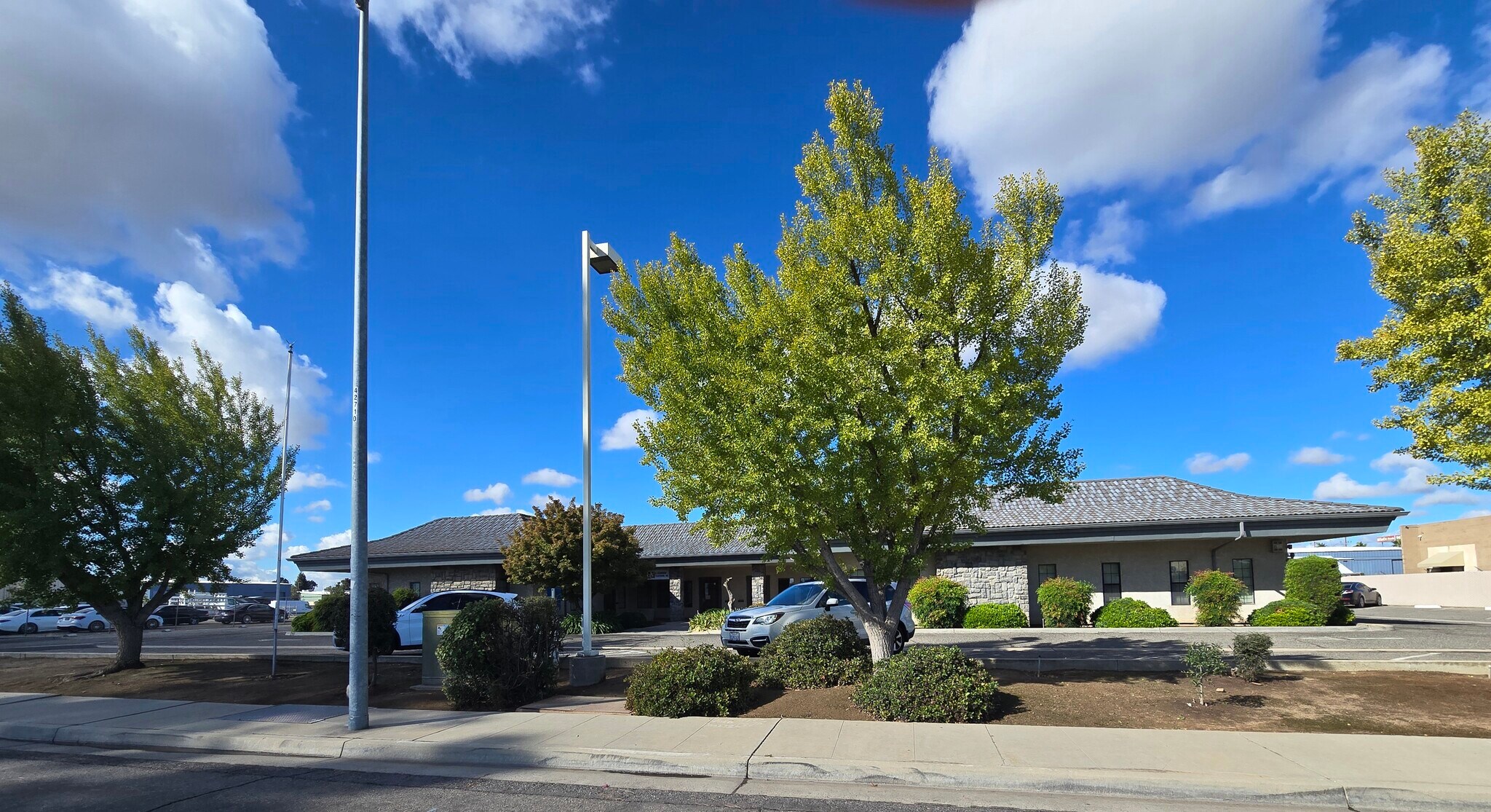 4747 N Bendel Ave, Fresno, CA for lease Building Photo- Image 1 of 4