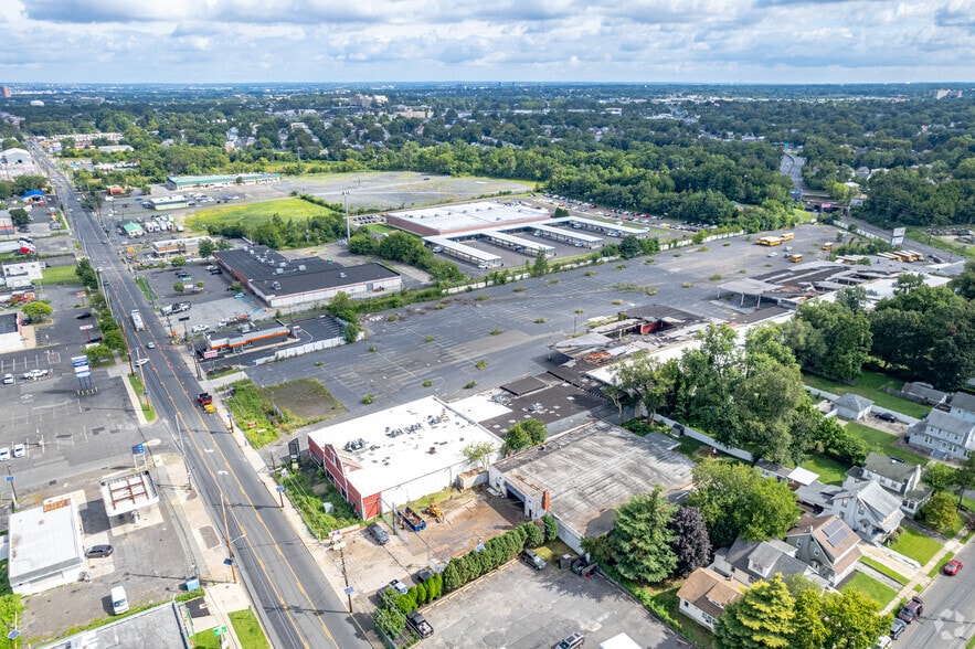 2820 Mt Ephraim Ave, Camden, NJ for sale - Aerial - Image 3 of 4