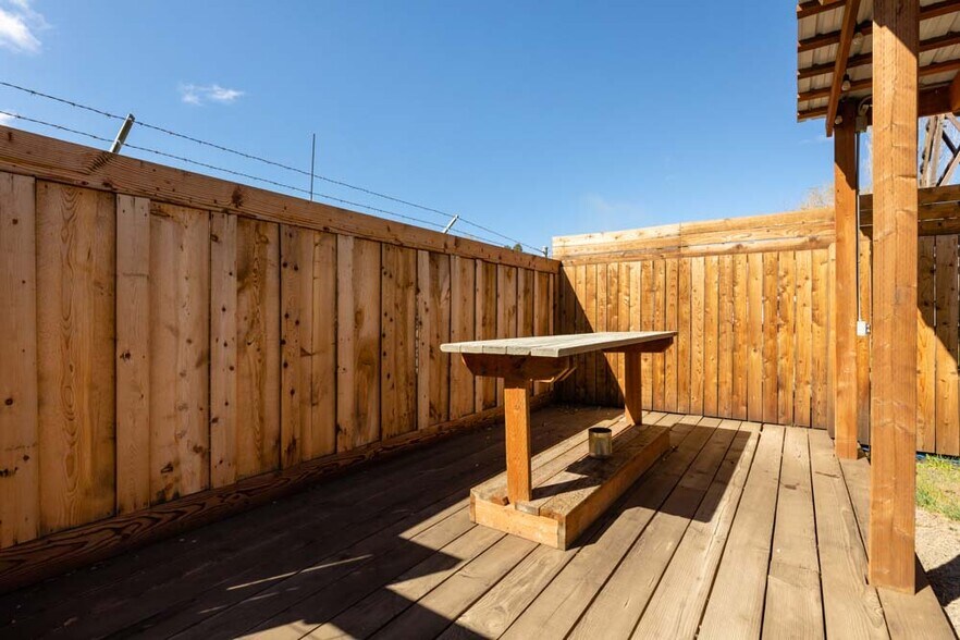 327 Main St, Paisley, OR for sale - Building Photo - Image 1 of 1