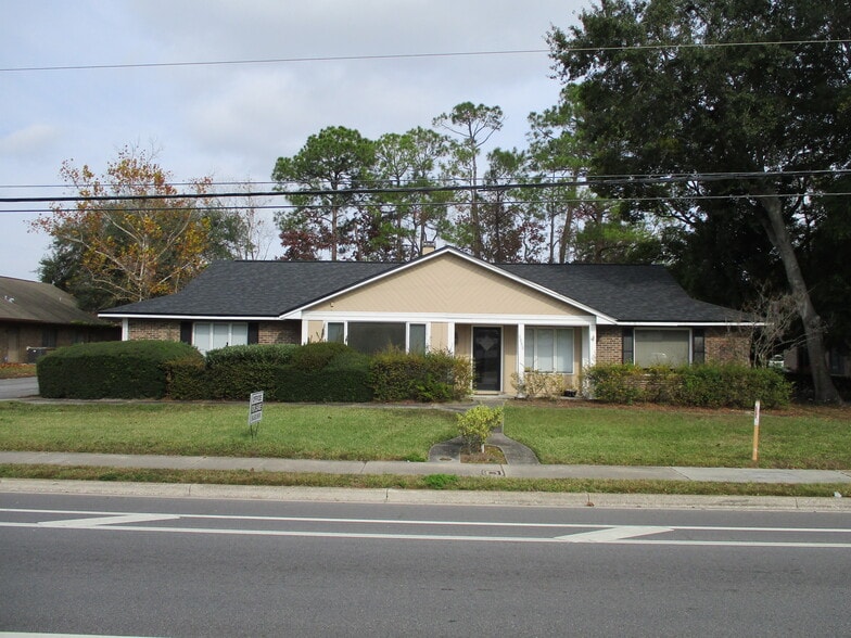 1405 Kingsley Ave, Orange Park, FL for lease - Primary Photo - Image 1 of 5