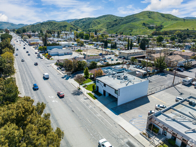 4220 E Los Angeles Ave, Simi Valley, CA for sale - Building Photo - Image 2 of 13