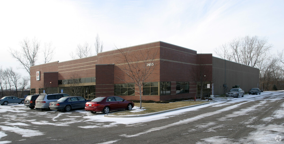 2655 N Cheshire Ln, Plymouth, MN for lease - Building Photo - Image 2 of 5