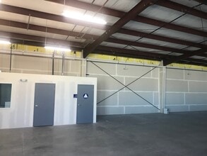 374 Yolanda Ave, Santa Rosa, CA for lease Interior Photo- Image 1 of 1