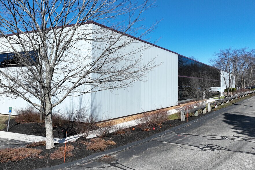 388 Newburyport Tpke, Rowley, MA for sale - Primary Photo - Image 1 of 1