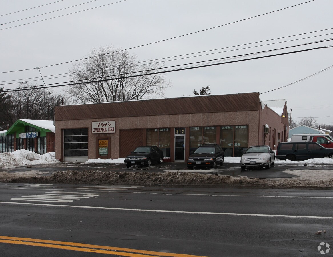 312 Oswego St, Liverpool, NY 13088