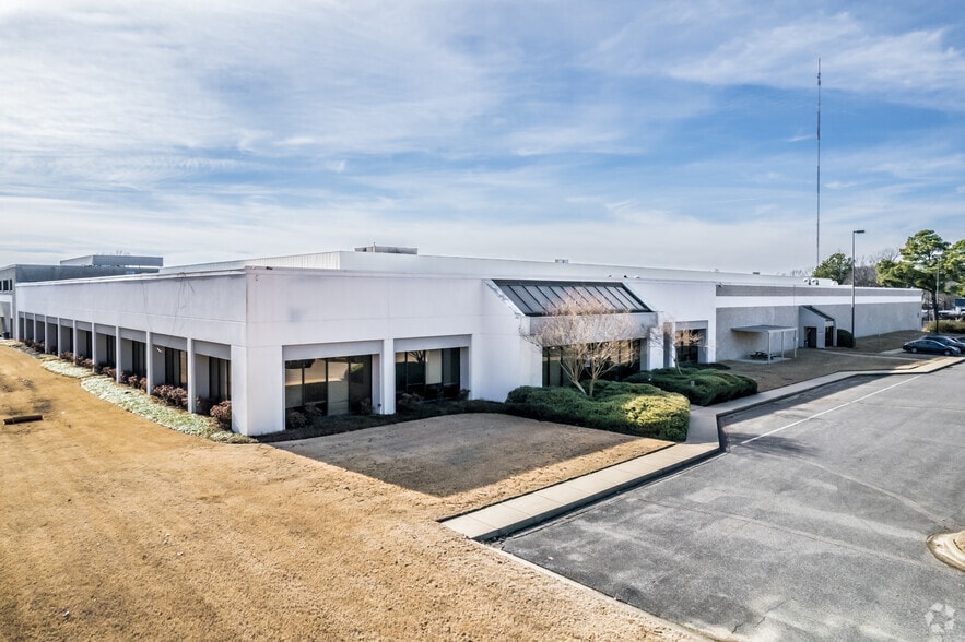 3131 Appling Rd, Memphis, TN for sale - Primary Photo - Image 1 of 1