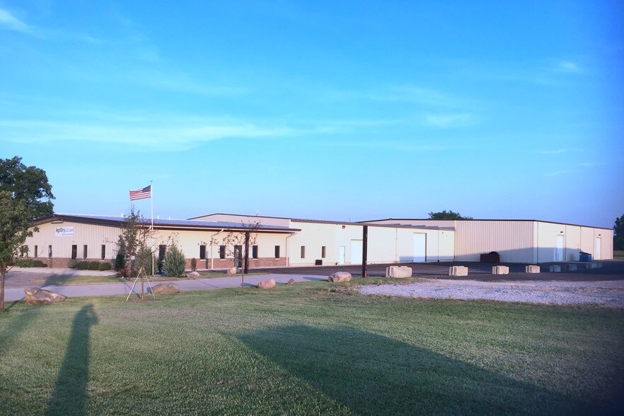 3450-3460 US Highway 20, Edon, OH for sale - Primary Photo - Image 1 of 1