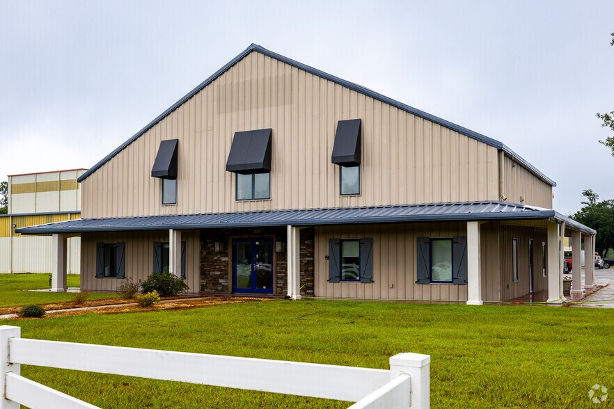 11746 Foley Beach Expy, Foley, AL for lease - Primary Photo - Image 1 of 1