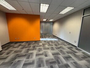 4900 Constellation Dr, White Bear Township, MN for lease Interior Photo- Image 2 of 5