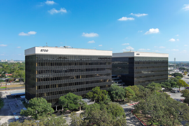 More details for 8700 Tesoro Dr, San Antonio, TX - Office for Lease