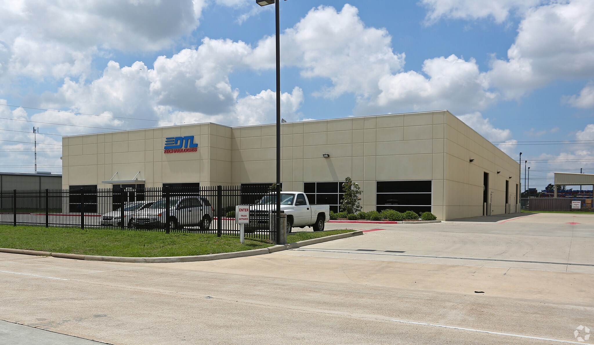 9346 Telge Rd, Houston, TX 77095 Building A