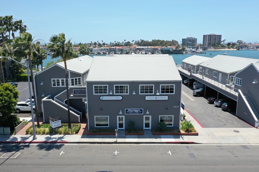 2429 W Coast Hwy, Newport Beach, CA for lease - Primary Photo - Image 1 of 15