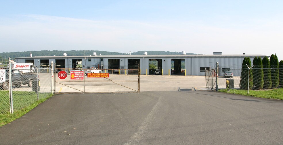 223 Fellowship Rd, Chester Springs, PA for sale - Primary Photo - Image 1 of 1