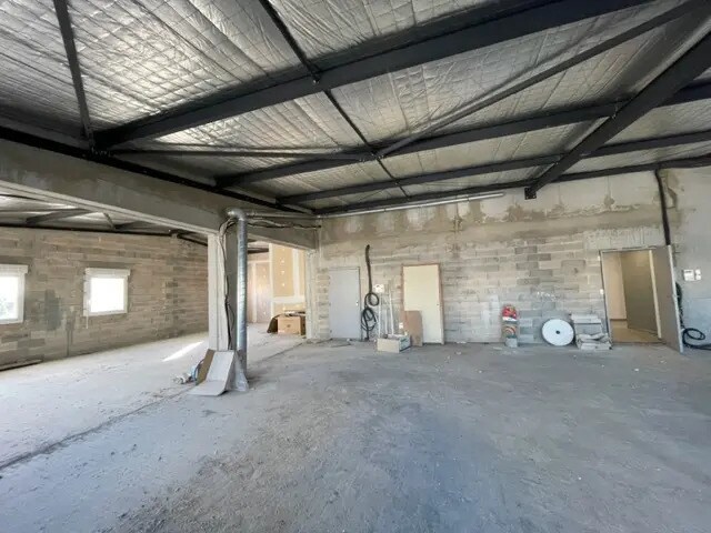 Office in Nîmes for sale Primary Photo- Image 1 of 1