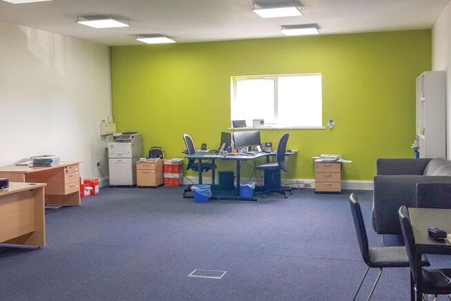 Oakhanger Rd, Bordon for lease - Interior Photo - Image 3 of 3