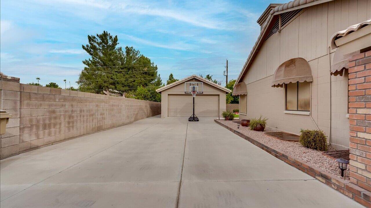 6820 W Columbine Dr, Peoria, AZ 85381 - Specialty for Sale | LoopNet