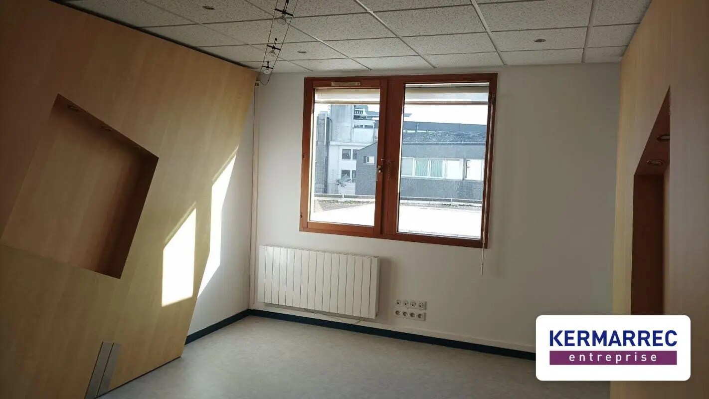 Office in Nantes for lease Building Photo- Image 1 of 9