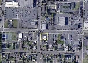 1601 E Main St, Cottage Grove, OR - aerial  map view - Image1