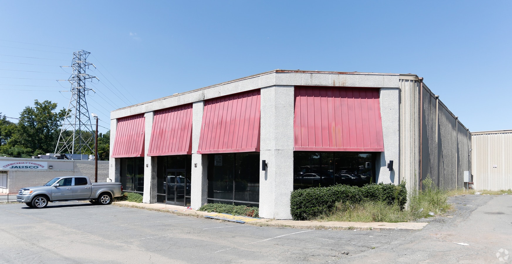 6201 Albemarle Rd, Charlotte, NC 28212