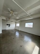 656 S Los Angeles St, Los Angeles, CA for lease Interior Photo- Image 1 of 3
