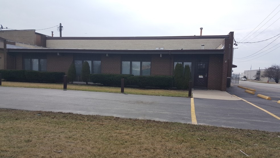 5959 W 115th St, Alsip, IL for lease - Building Photo - Image 3 of 7