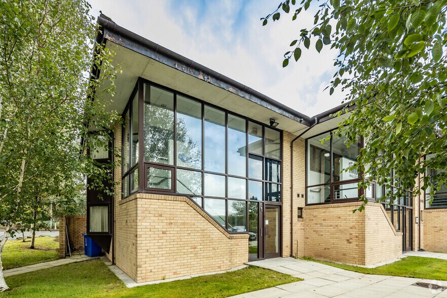 Pittman Way, Preston for sale - Primary Photo - Image 1 of 1