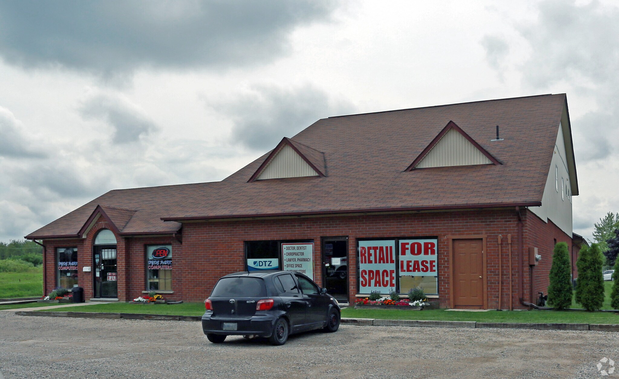 1890 Hyde Park Rd, London, ON for sale Primary Photo- Image 1 of 1