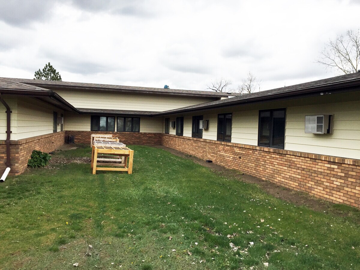 705 Hickory St, Kadoka, SD 57543
