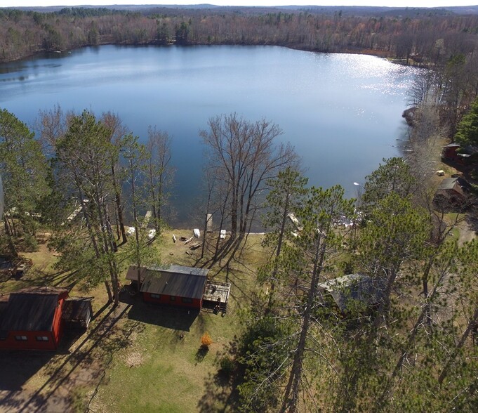 13565 Scenic Dr, Iron River, WI for sale - Primary Photo - Image 1 of 1